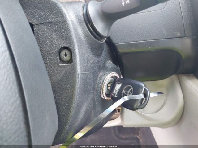 4T1BF1FK7EU328825 Toyota CAMRY LE