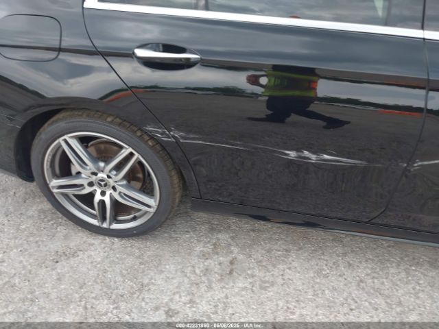 WDDZF4JB3HA239115 Mercedes-Benz E 300