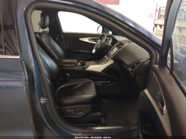 2LMTJ8JR7GBL40163 Lincoln Mkx Premiere