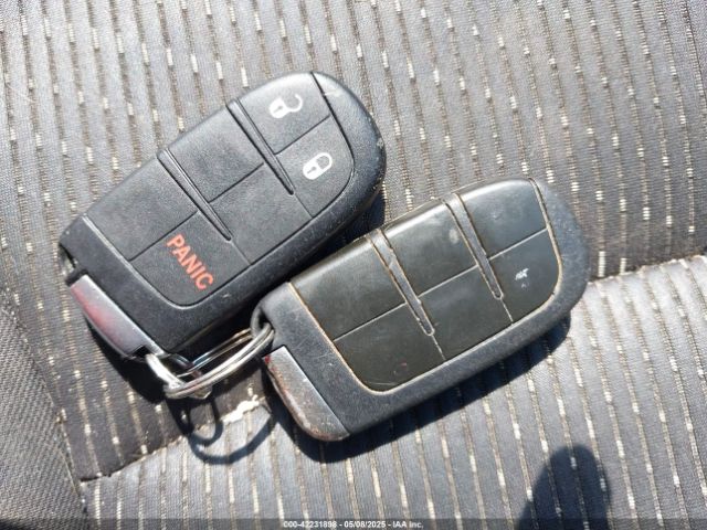3C4PDCBB8FT739065 Dodge Journey Sxt