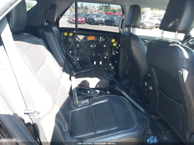 2021 FORD EXPLORER 1FMSK8DH6MGB10383 Photo 7