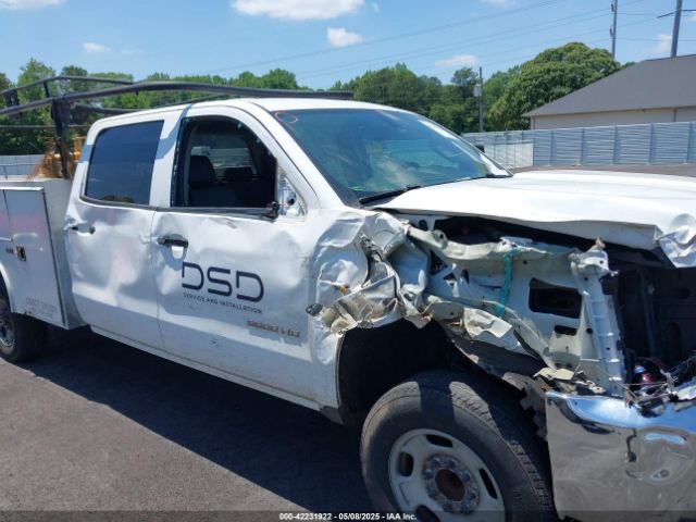 1GB1CUEGXJF197013 Chevrolet Silverado 2500hd Wt