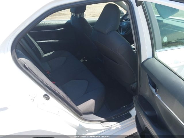 4T1C11AK7RU221239 Toyota CAMRY LE