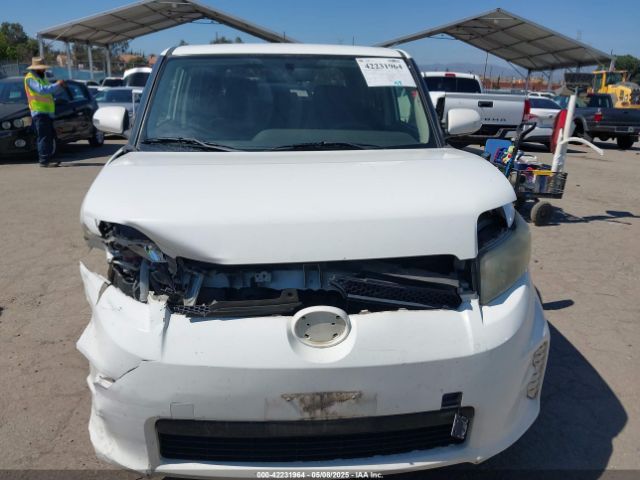 JTLZE4FE6FJ068474 Scion XB
