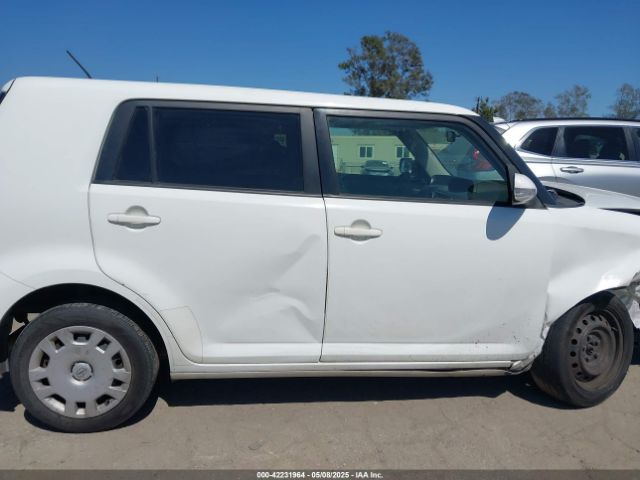 JTLZE4FE6FJ068474 Scion XB