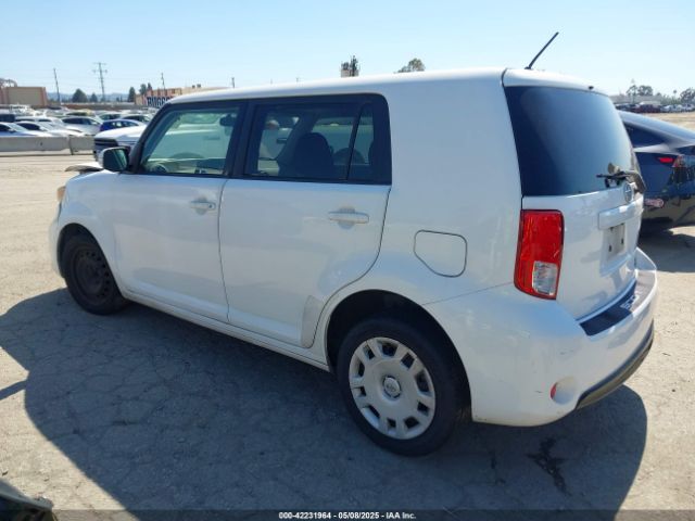 JTLZE4FE6FJ068474 Scion XB