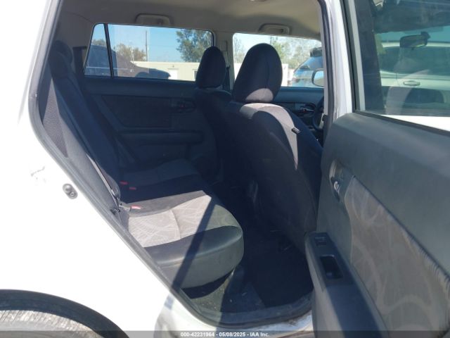 JTLZE4FE6FJ068474 Scion XB
