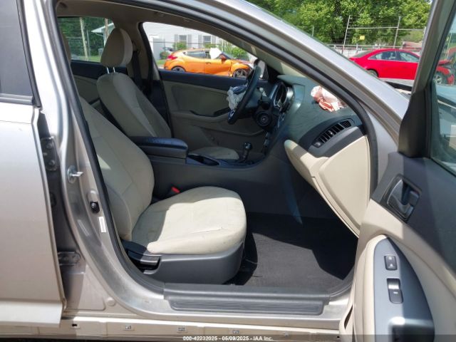 5XXGM4A70FG392359 KIA Optima Lx
