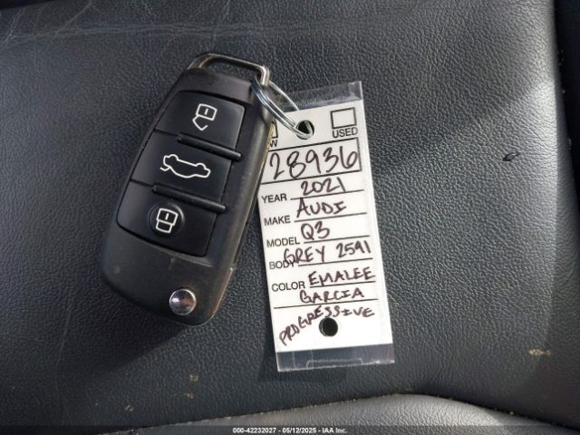 2021 AUDI Q3 WA1DECF39M1102591 Photo 10