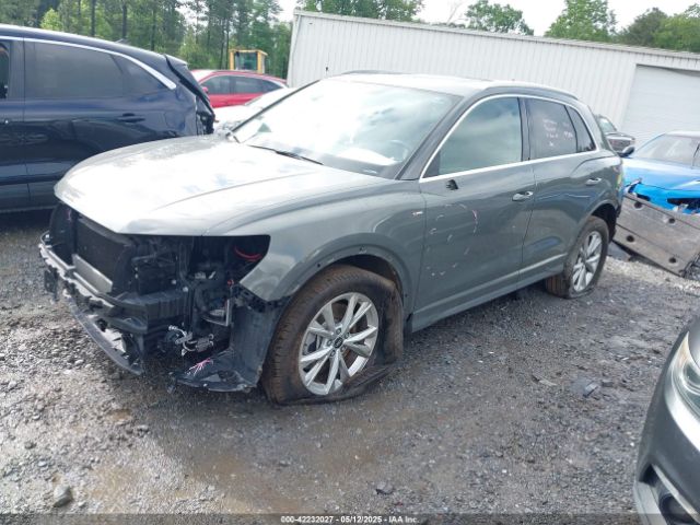 2021 AUDI Q3 WA1DECF39M1102591 Photo 1