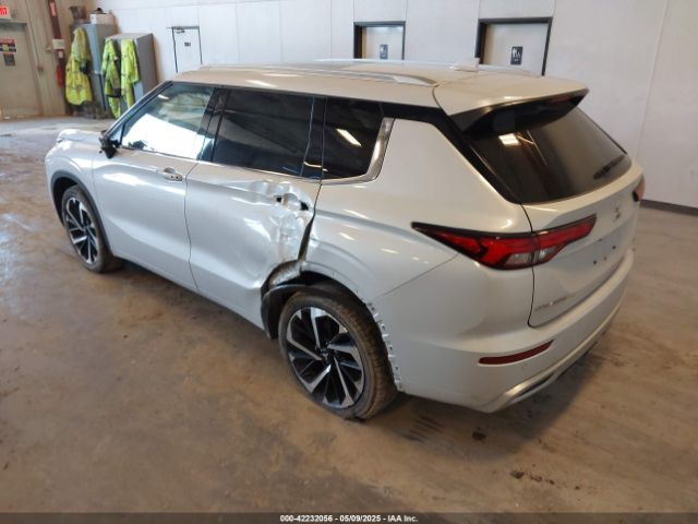 2024 MITSUBISHI OUTLANDER JA4J4WA89RZ003725 Photo 2
