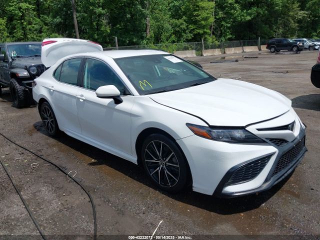 2021 TOYOTA CAMRY 4T1G11AK1MU421558