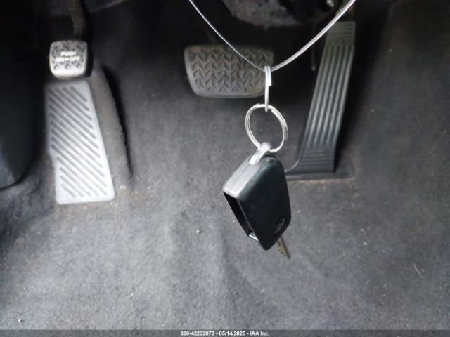 2021 TOYOTA CAMRY 4T1G11AK1MU421558 Photo 10