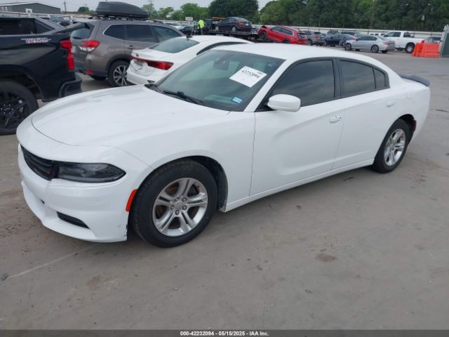 2019 DODGE CHARGER 2C3CDXBG1KH615633 Photo 1