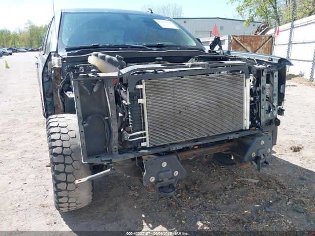 3GCUKREC8EG427075 Chevrolet Silverado 1500 1lt