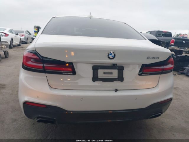 WBAJE5C39HG478295 BMW 540I