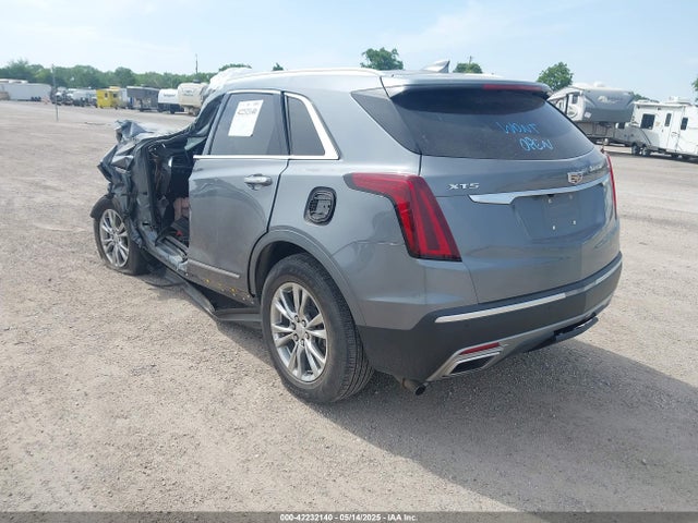 2020 CADILLAC XT5 1GYKNCRS3LZ131028 Photo 2
