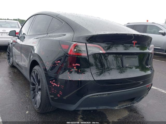 7SAYGDEF5PF689762 Tesla Model Y Performance Dual Motor All-wheel Drive