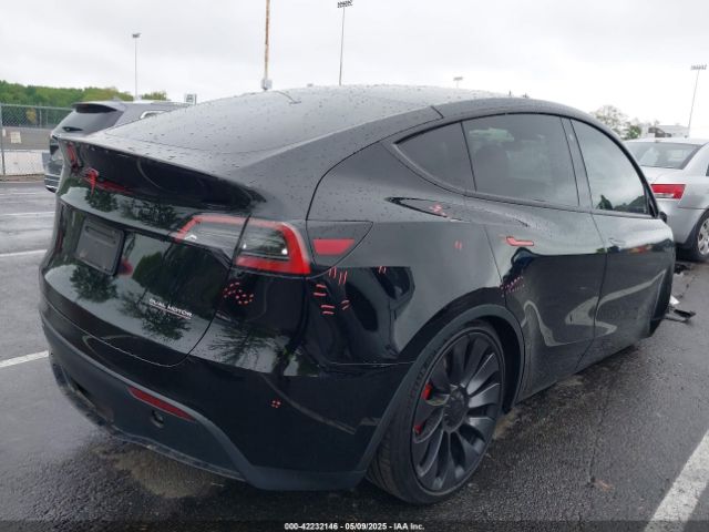 7SAYGDEF5PF689762 Tesla Model Y Performance Dual Motor All-wheel Drive