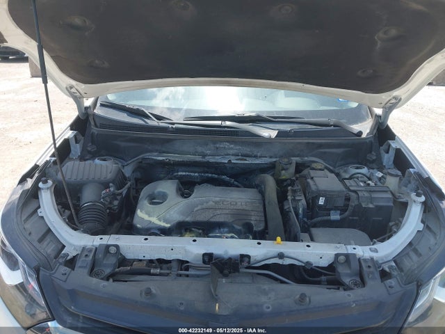 3GNAXJEV8JL414181 Chevrolet EQUINOX LT