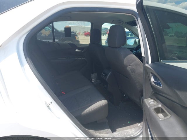 3GNAXJEV8JL414181 Chevrolet EQUINOX LT