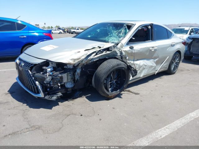 58ADA1C13NU019137 Lexus ES 300H