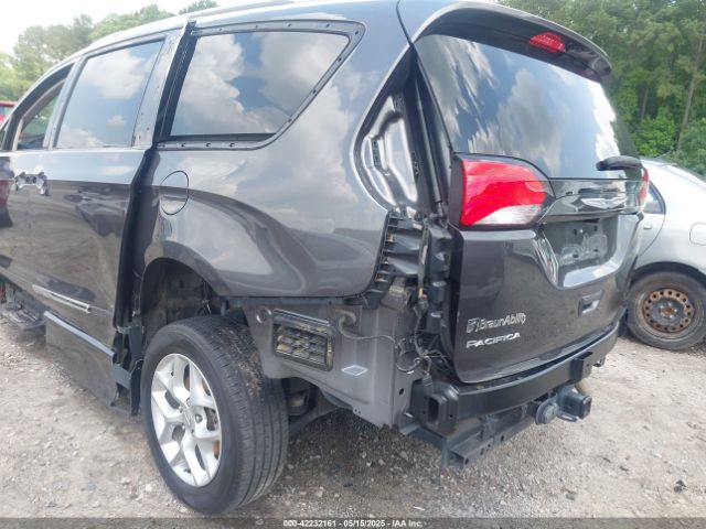 2019 CHRYSLER PACIFICA 2C4RC1EG0KR652409 Photo 5