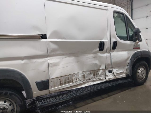 3C6TRVAG5HE521964 RAM Promaster 1500 Low Roof 136 Wb
