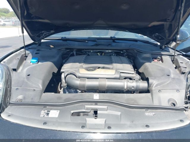 2016 PORSCHE CAYENNE WP1AA2A25GLA09331 Photo 9