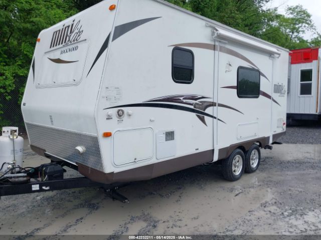 2014 MINI ROCKWOOD 4X4TRLW22FD401400 Photo 1