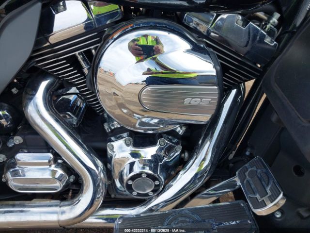 2016 HARLEY-DAVIDSON FLHTK 1HD1KEL13GB664600 Photo 7