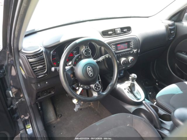 KNDJN2A27F7773002 KIA Soul