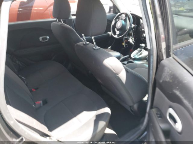 KNDJN2A27F7773002 KIA Soul