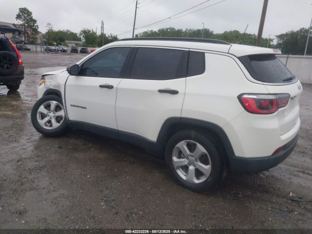 3C4NJCBB9JT495368 Jeep Compass Latitude Fwd