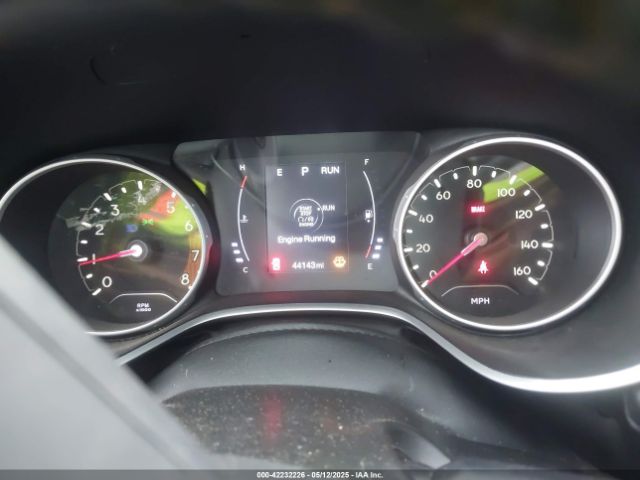 3C4NJCBB9JT495368 Jeep Compass Latitude Fwd