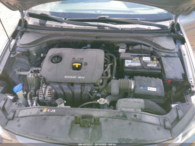 KMHD74LF6HU424271 Hyundai ELANTRA SE