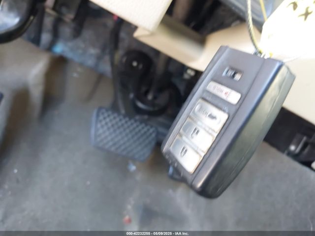 2017 ACURA RDX 5J8TB3H76HL021568 Photo 10