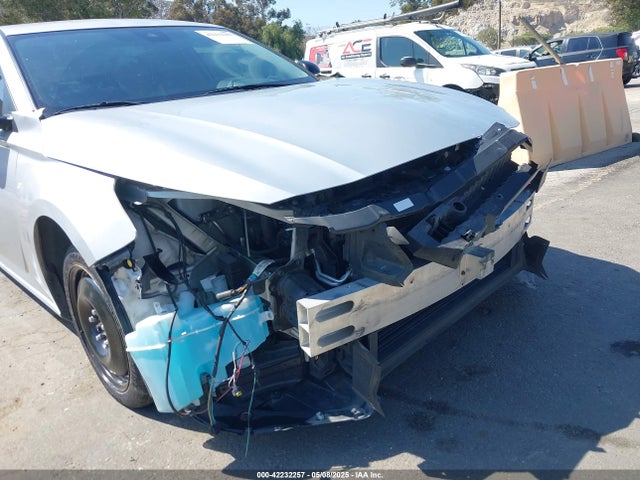 1N4BL4CV8MN418271 Nissan Altima Sr Fwd