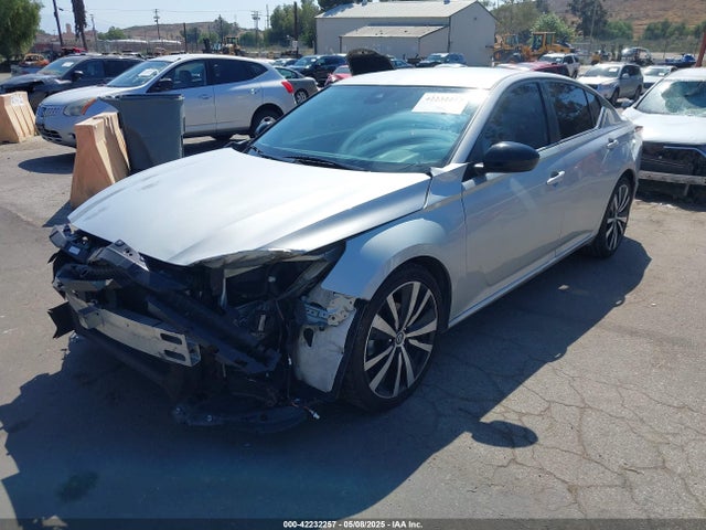 1N4BL4CV8MN418271 Nissan Altima Sr Fwd