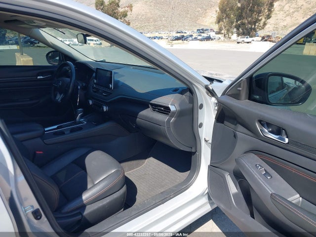 1N4BL4CV8MN418271 Nissan Altima Sr Fwd