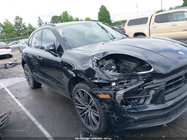 Porsche Macan 2025 WP1AA2A56SLB09991 Image 13