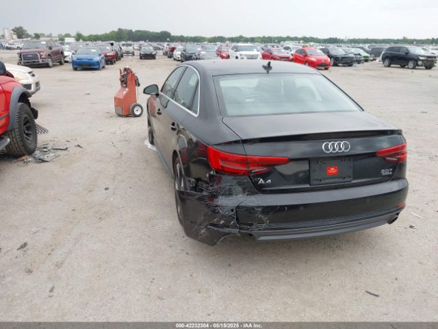 2017 AUDI A4 WAUENAF49HN006320 Photo 2