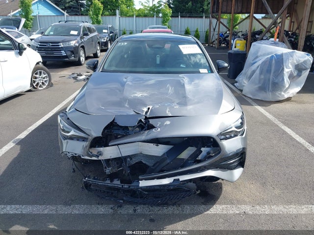 W1K5J4HB4SN517782 Mercedes-Benz m260