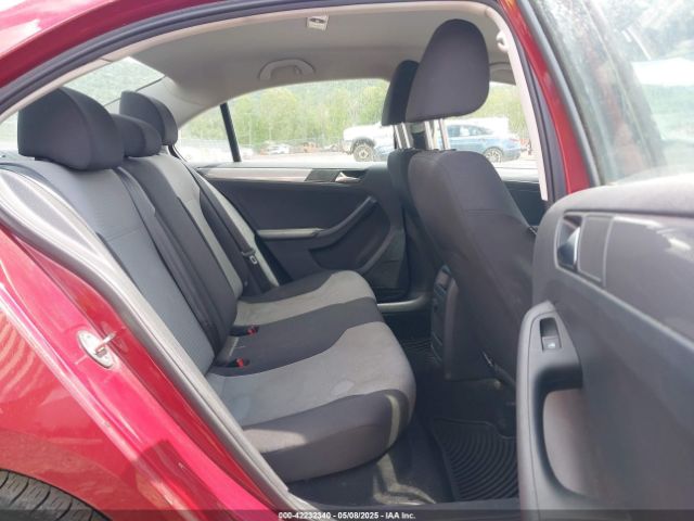 3VW167AJ9HM331281 Volkswagen Jetta 1.4t S