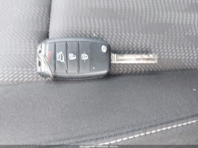 KNDPM3ACXL7787936 KIA Sportage Lx