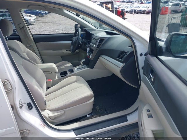 Subaru 2.5na u5 2014 4S4BRBAC8E3213704 Image 5