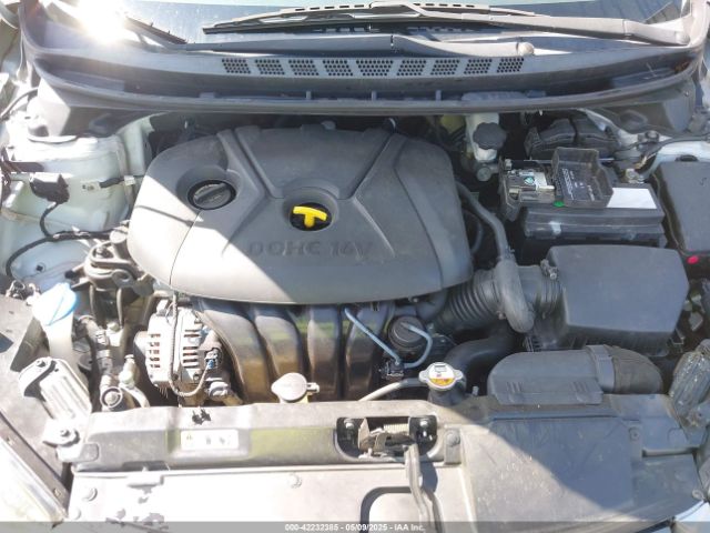 5NPDH4AEXGH696729 Hyundai ELANTRA SE