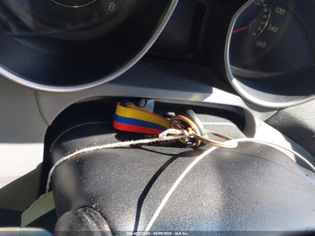 5NPDH4AEXGH696729 Hyundai ELANTRA SE