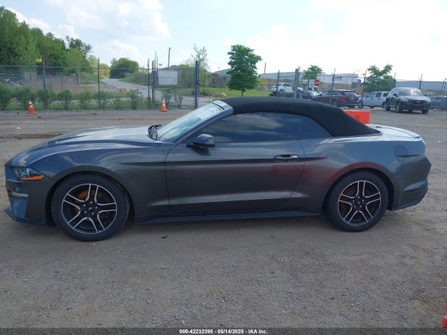1FATP8UHXJ5117800 Ford Mustang Ecoboost Premium