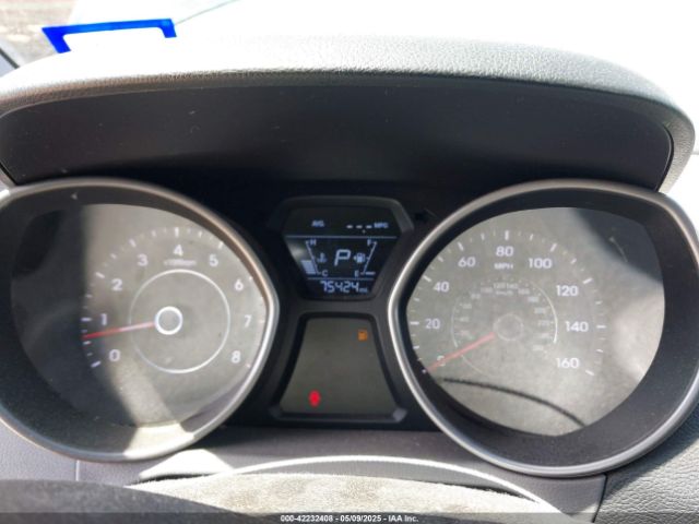 5NPDH4AE4GH684687 Hyundai ELANTRA SE